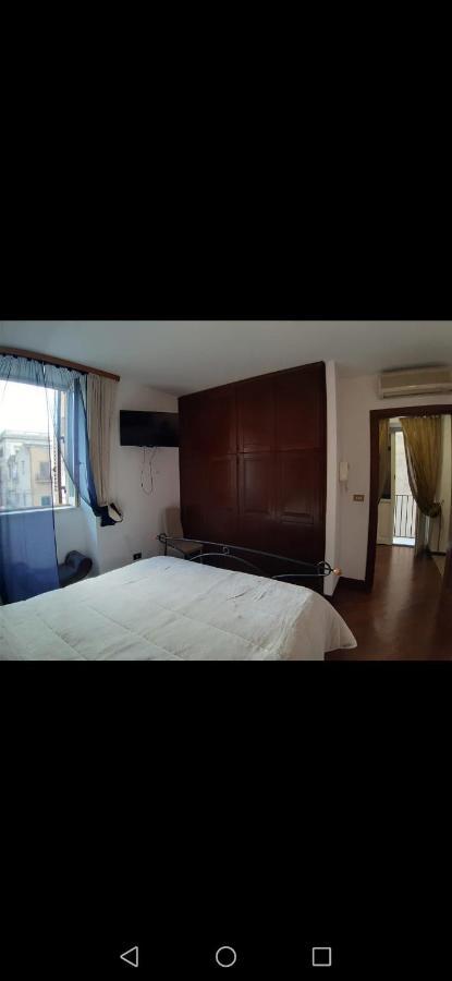 Hotel A Due Passi Appartament Palermo Exterior foto