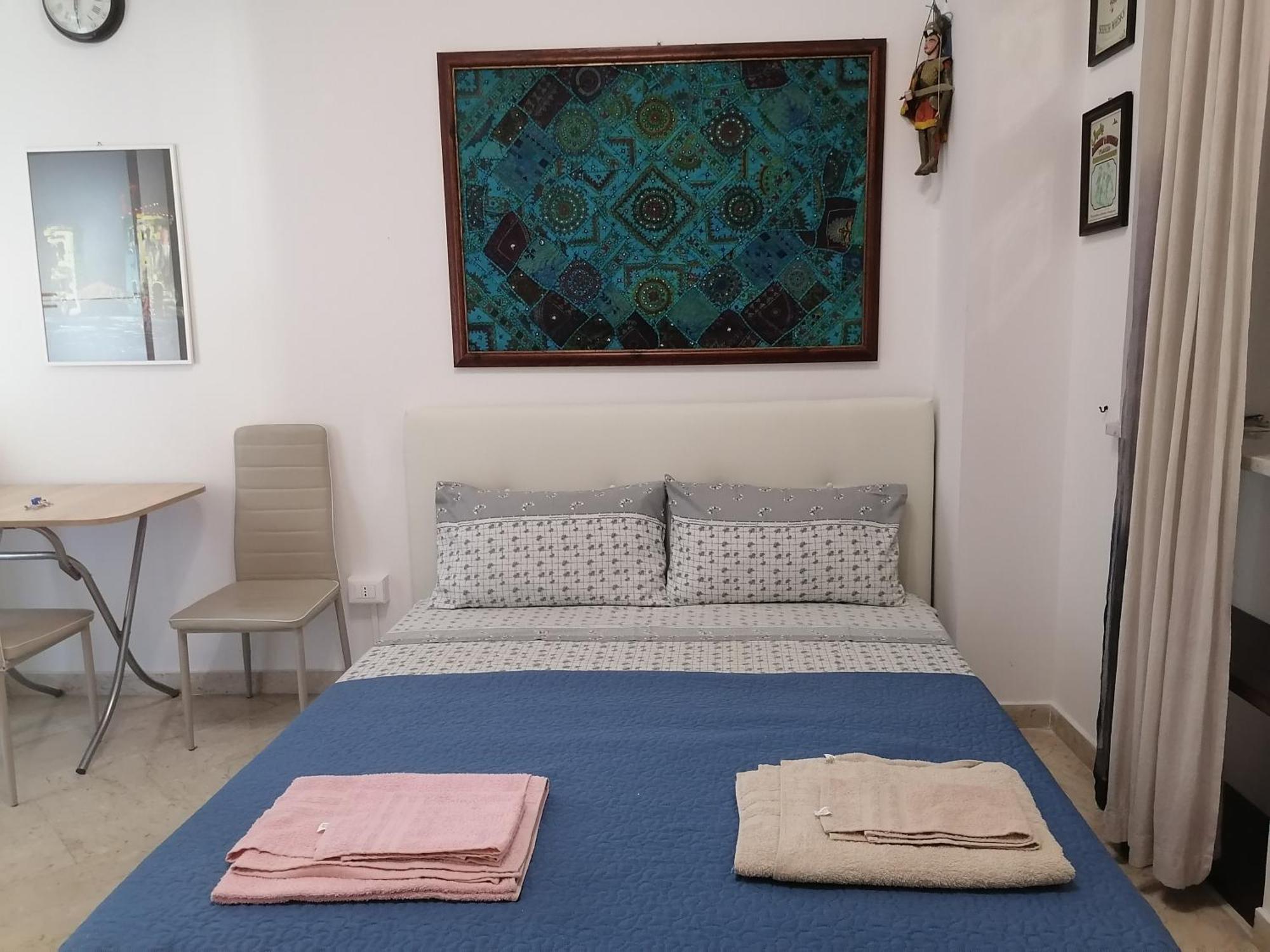 Hotel A Due Passi Appartament Palermo Habitación foto